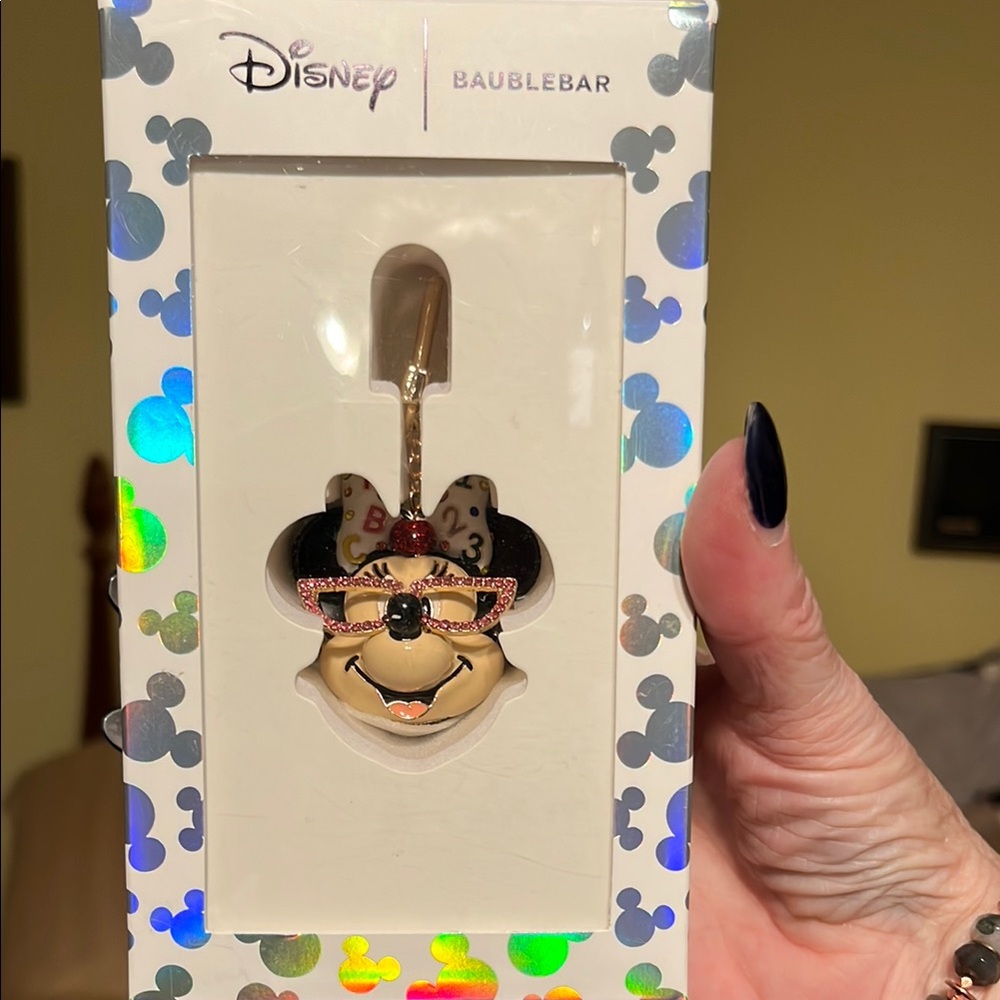 Disney BaubleBar Minnie Mouse Key Holder Pink Rhinestone Glasses